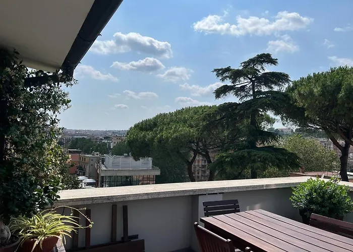 Luxury With Terrace Vatican דירה *